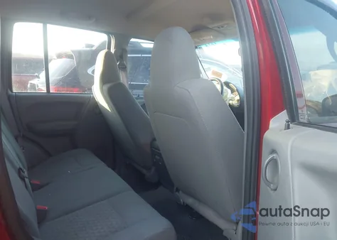 2007 Jeep Liberty Sport z USA, uszkodzony, nr VIN 1J4GL48K37W660974